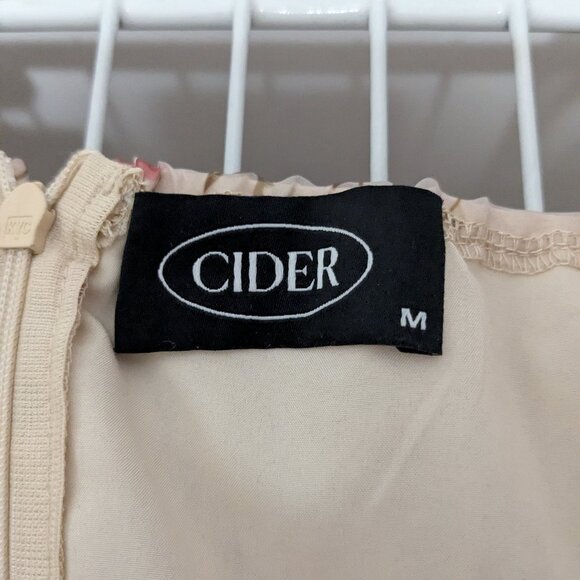 Light floral dress - Picture 2 of 2